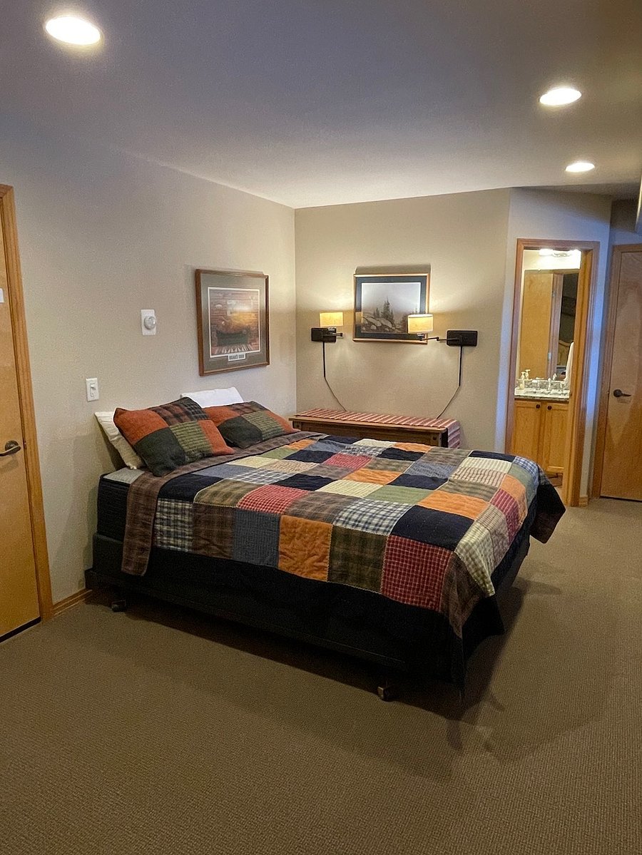 Furnished Finder property 890020_1 photo 12