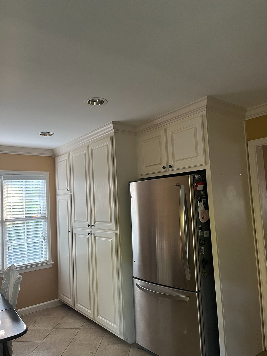 Bright Kitchen
