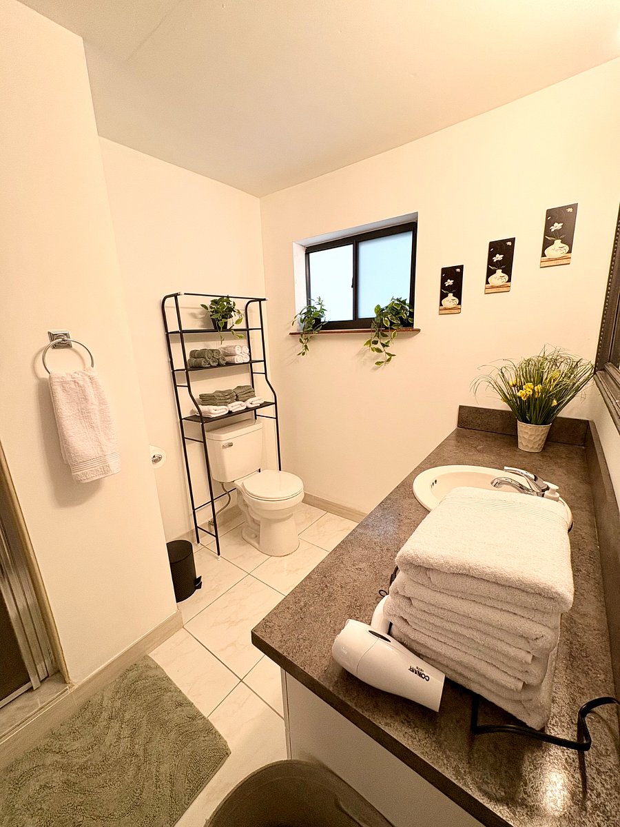 Furnished Finder property 890036_1 photo 15