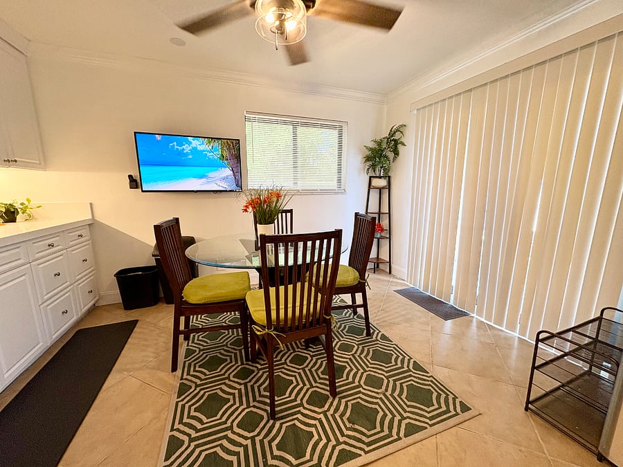 Furnished Finder property 890036_1 photo 18