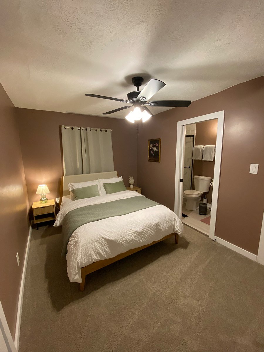 Furnished Finder property 890041_1 photo 12