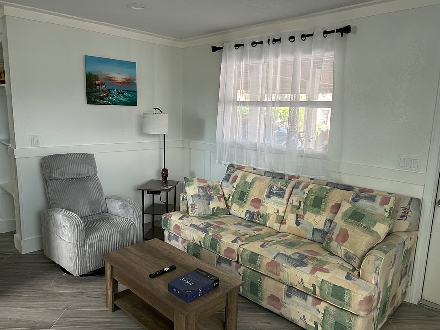 Furnished Finder property 890043_1 photo 3