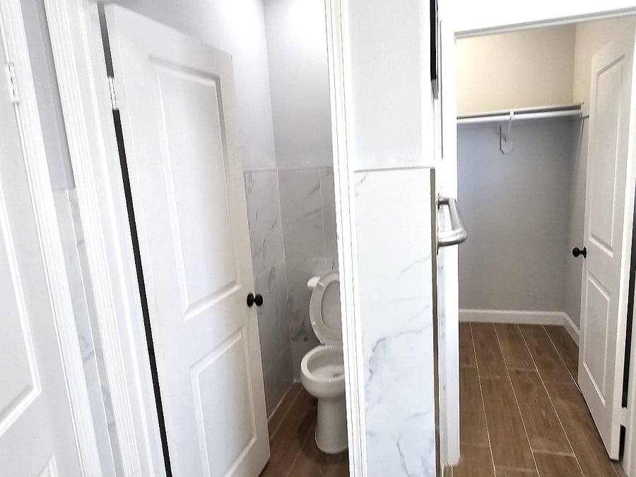 Furnished Finder property 890048_1 photo 9