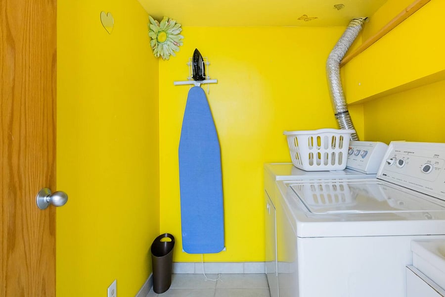 Basement laundry room