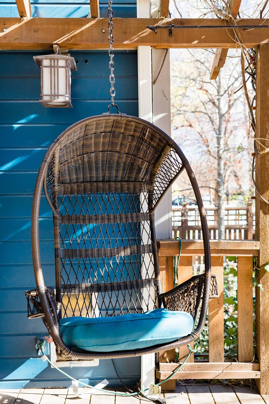 Porch swing
