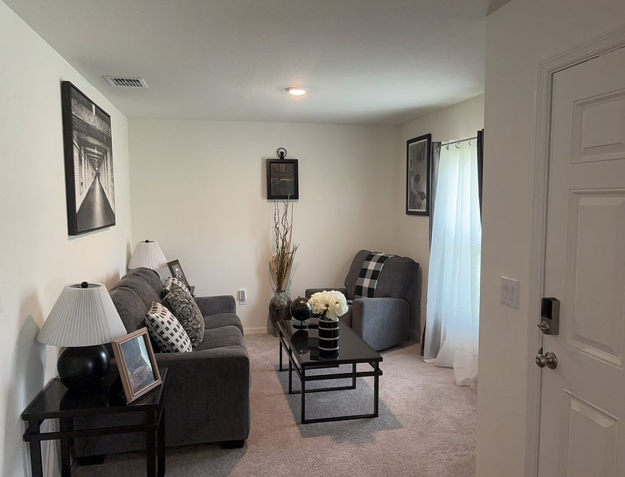 Furnished Finder property 890058_1 photo 5