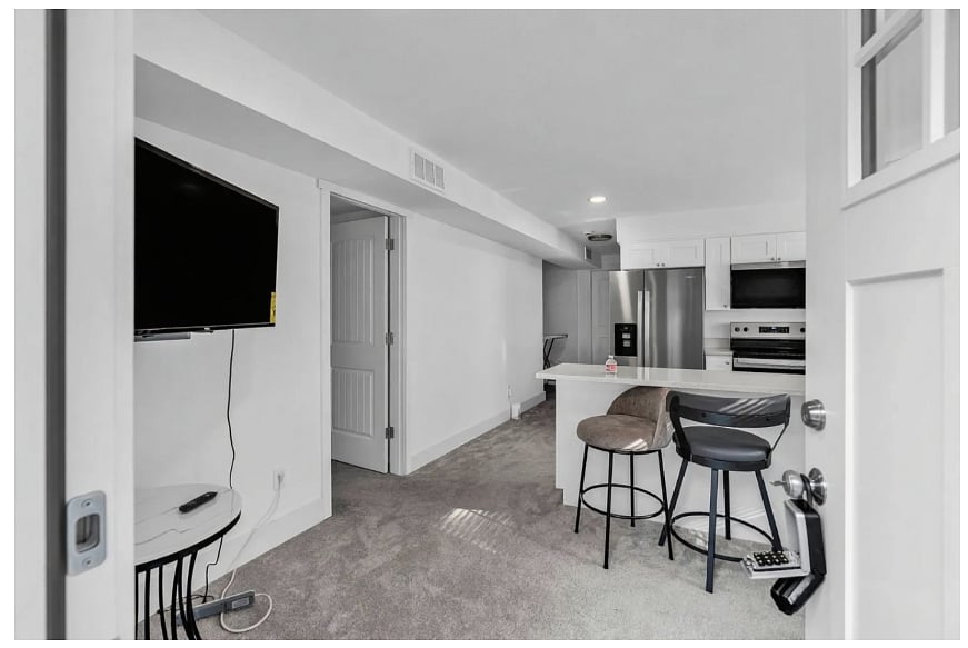 Furnished Finder property 890067_1 photo 7