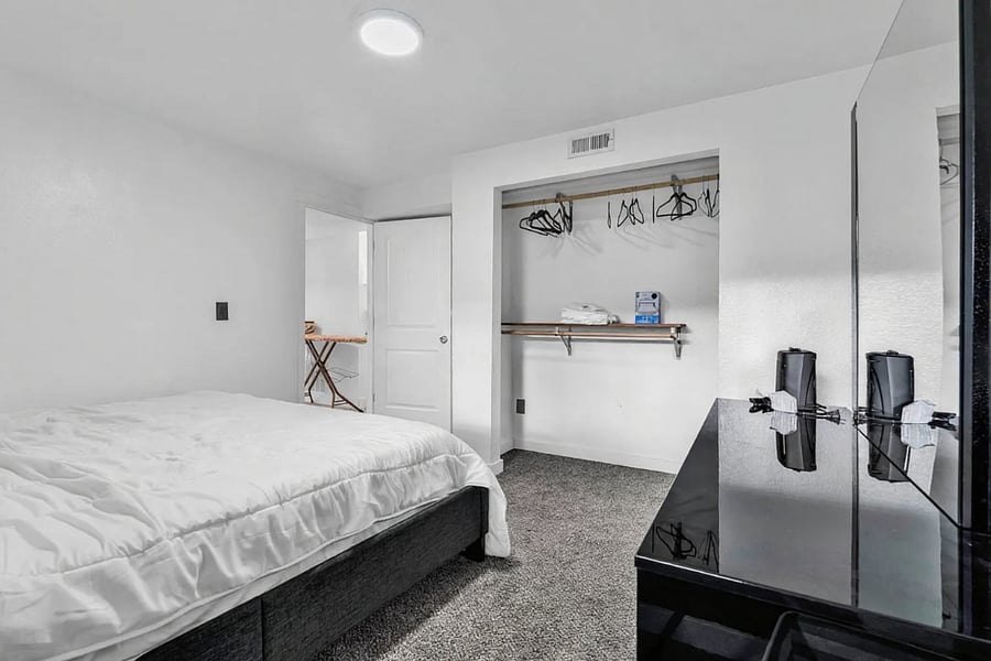 Furnished Finder property 890067_1 photo 16