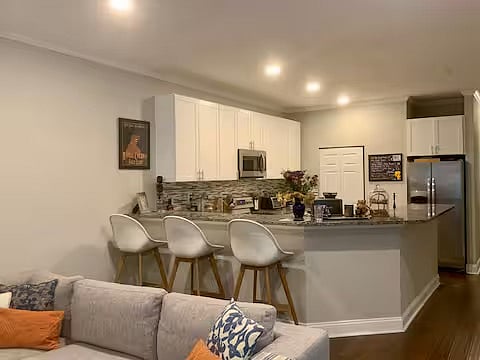 Furnished Finder property 890068_1 photo 7