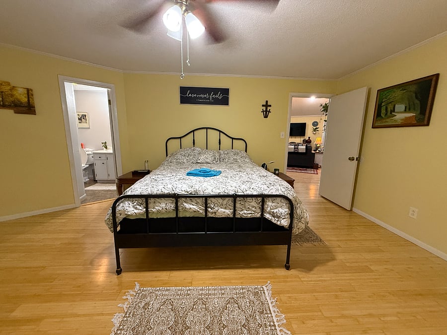 Furnished Finder property 890077_1 photo 2