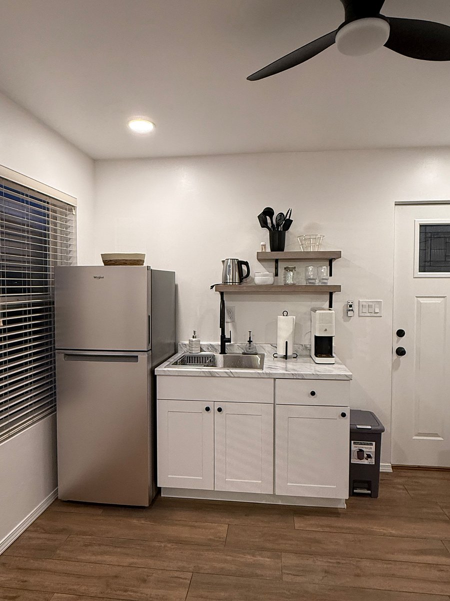 Furnished Finder property 890086_1 photo 9