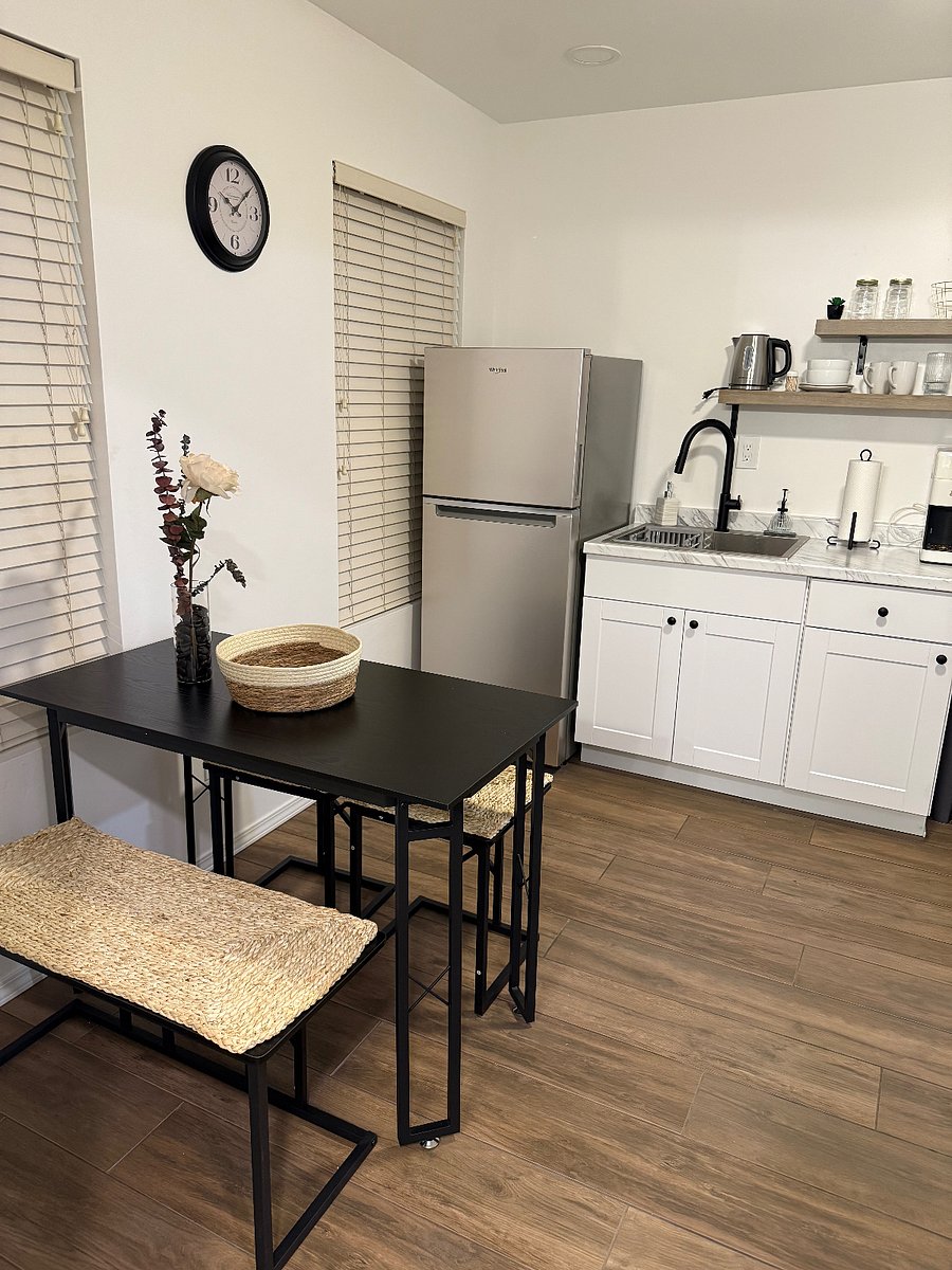 Furnished Finder property 890086_1 photo 13