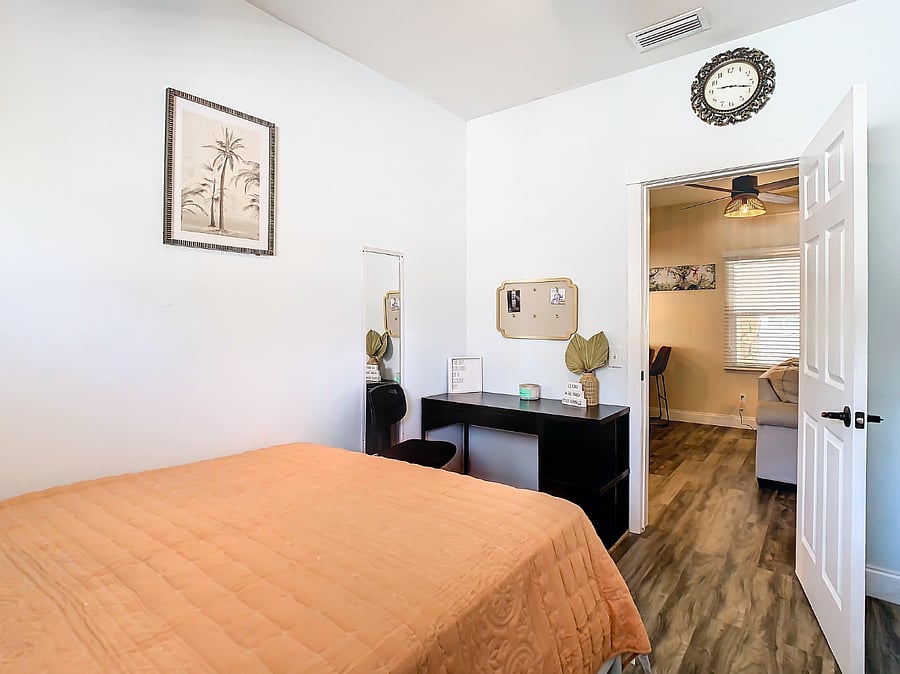 Furnished Finder property 890098_1 photo 8