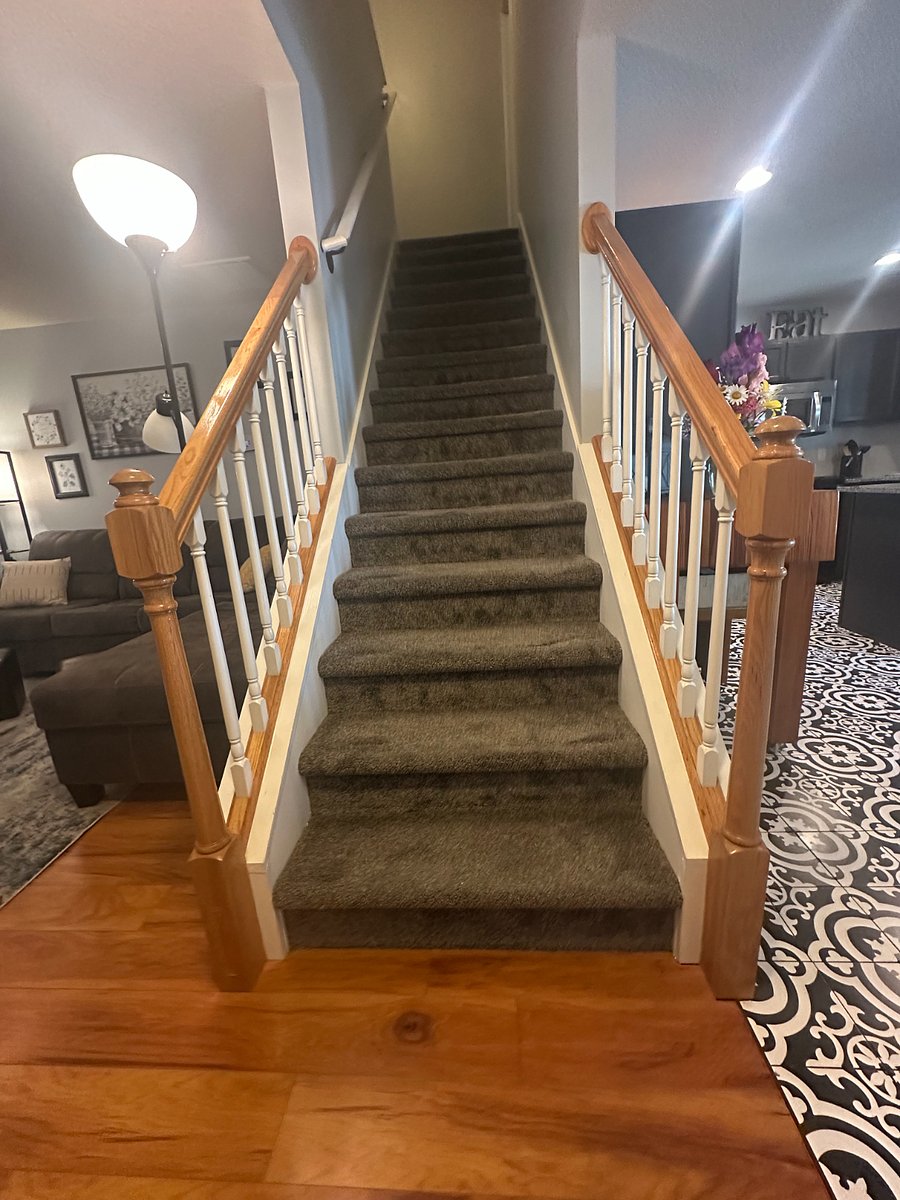 stairs up to second floor and bedrooms