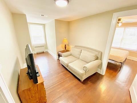 Furnished Finder property 890104_1 photo 5