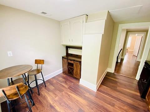 Furnished Finder property 890104_1 photo 9