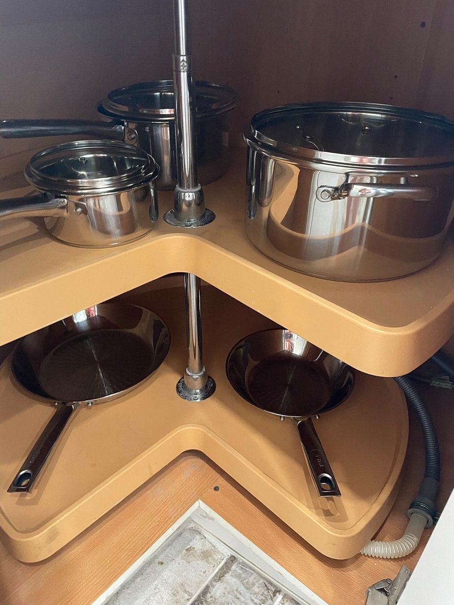 Full set of pots and pans