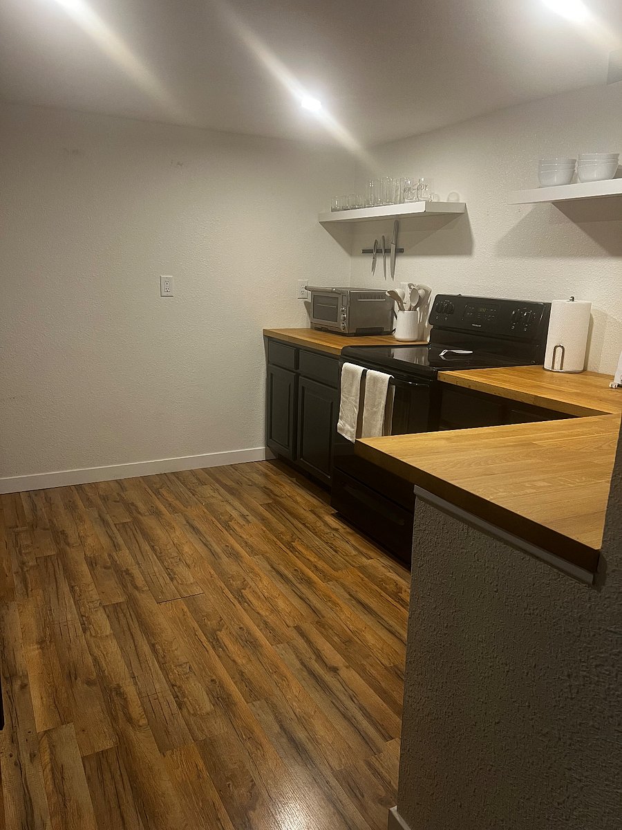 Furnished Finder property 890125_1 photo 9