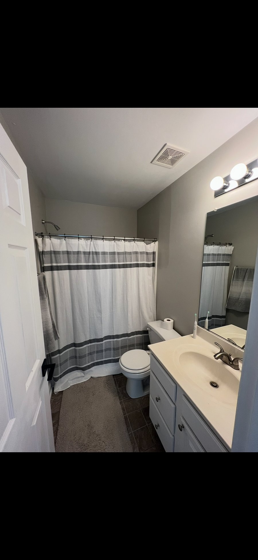Furnished Finder property 890132_1 photo 6