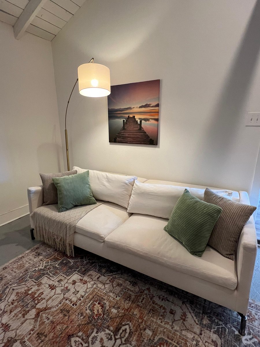 Furnished Finder property 890134_1 photo 9