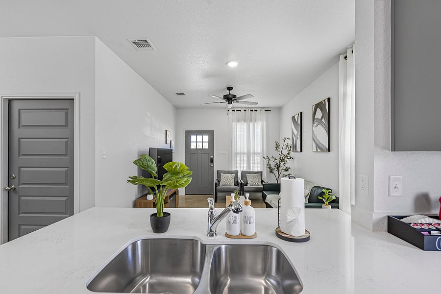 Furnished Finder property 890139_1 photo 16