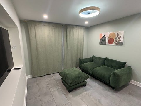 Furnished Finder property 890161_1 photo 12