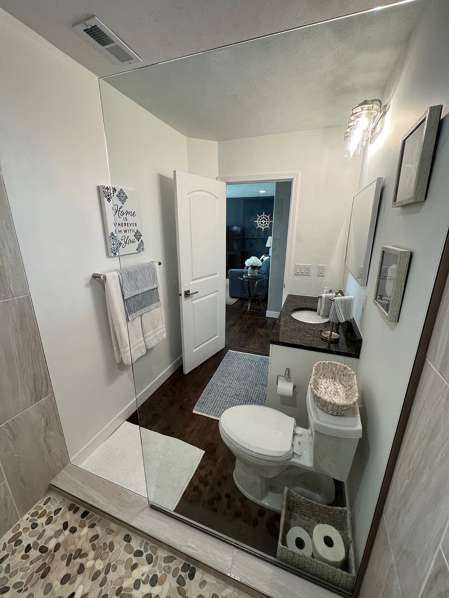 Furnished Finder property 890205_1 photo 16