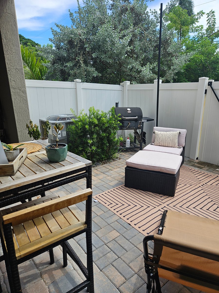 Furnished Finder property 890210_1 photo 6