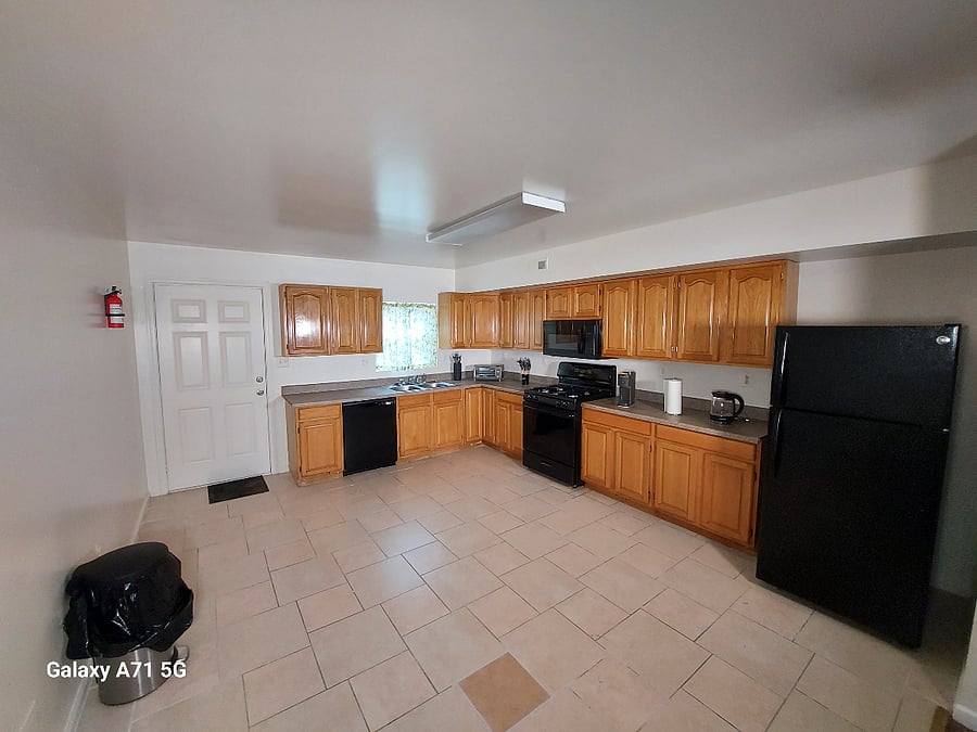 Furnished Finder property 890238_1 photo 9