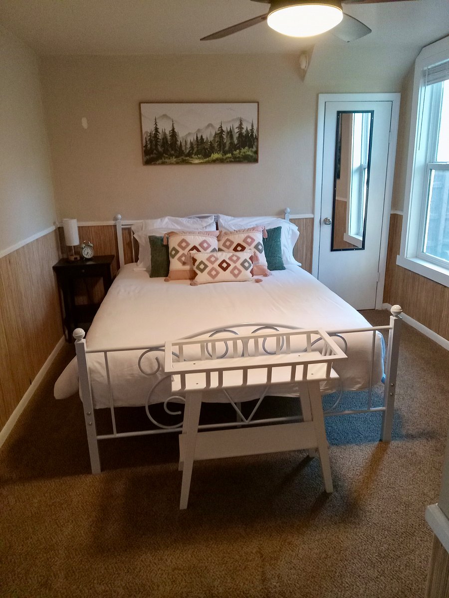 Furnished Finder property 890252_1 photo 11