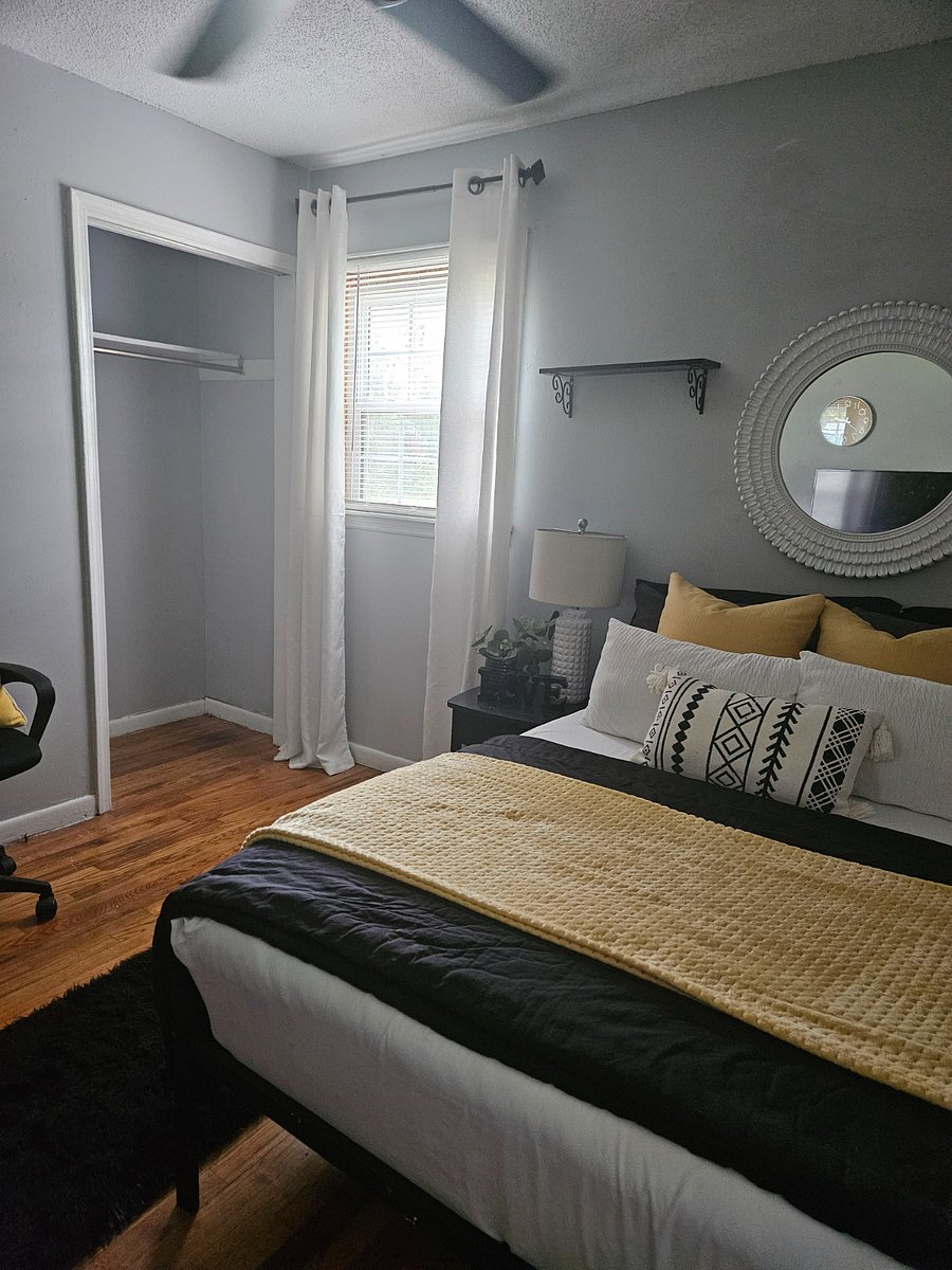 Furnished Finder property 890283_1 photo 9