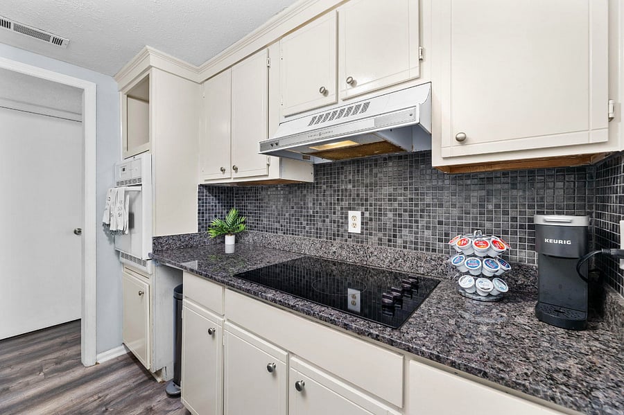 Furnished Finder property 890287_1 photo 24