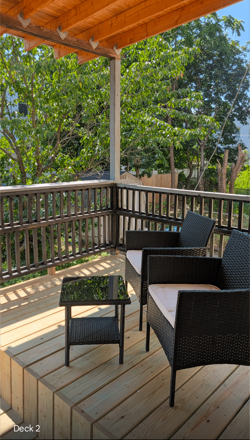 Deck - pic #1