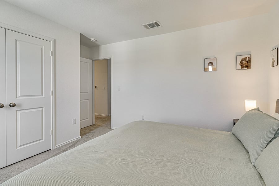 Furnished Finder property 890300_1 photo 15