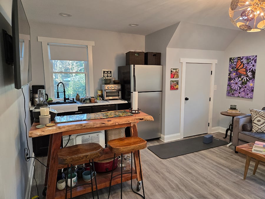 Furnished Finder property 890361_1 photo 8