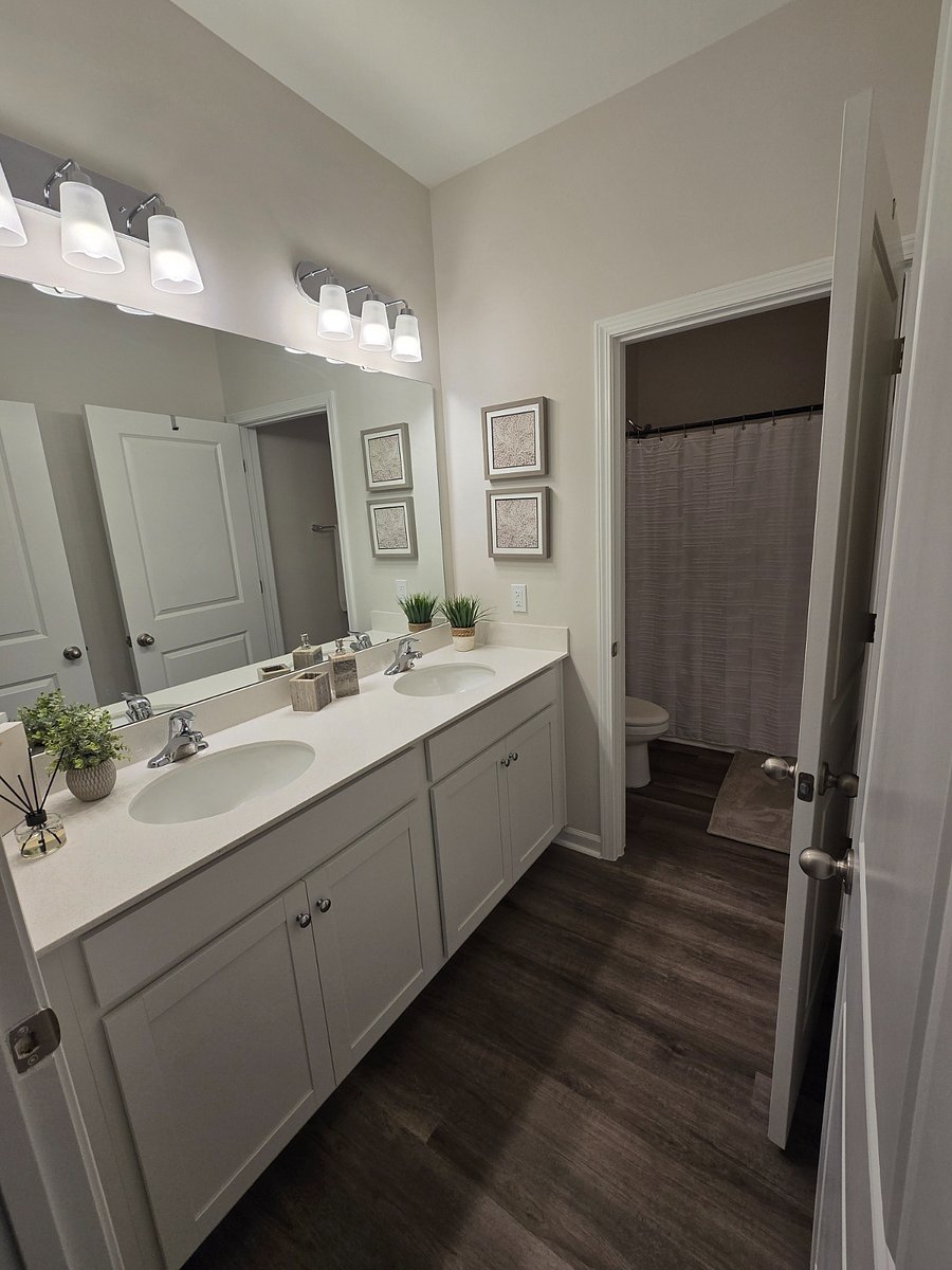 Furnished Finder property 890375_1 photo 7