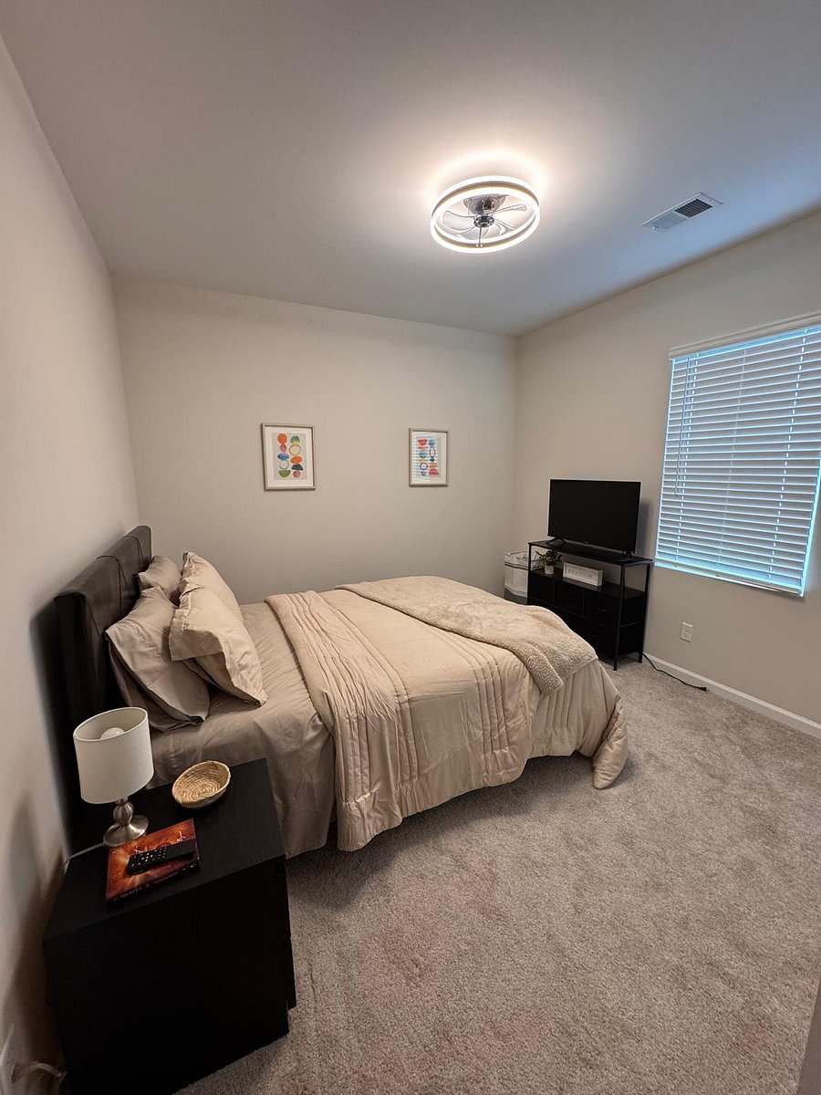Furnished Finder property 890375_1 photo 18
