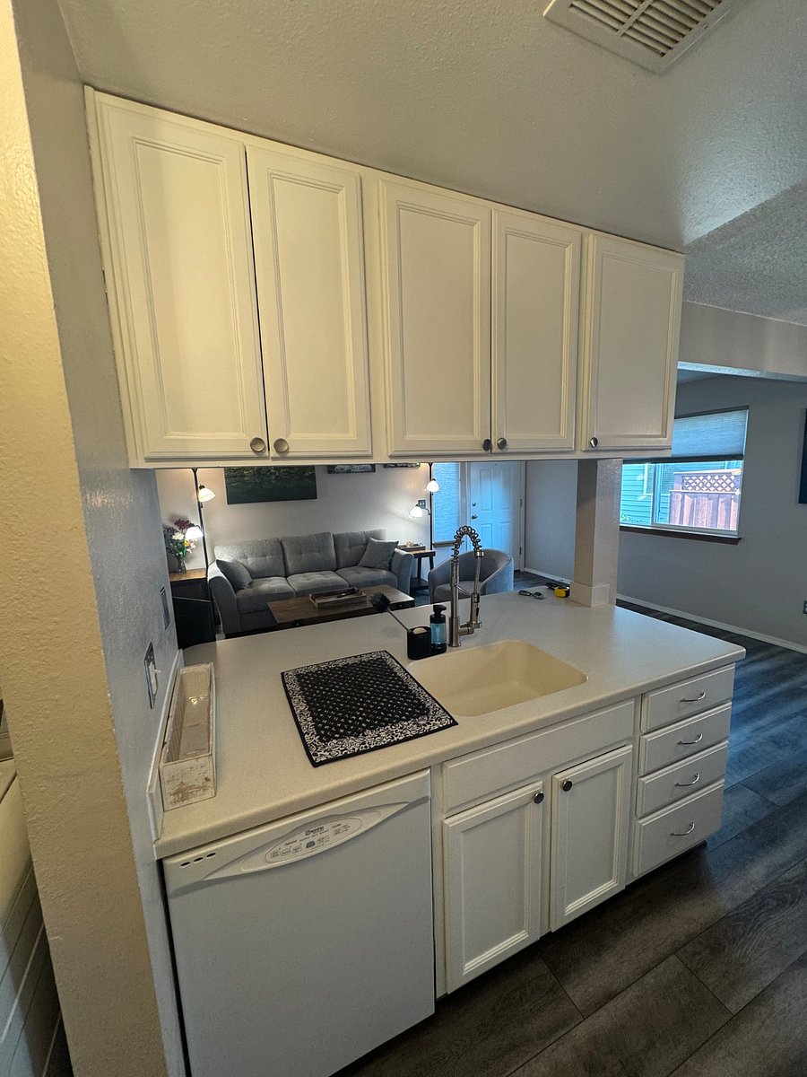 Furnished Finder property 890389_1 photo 8