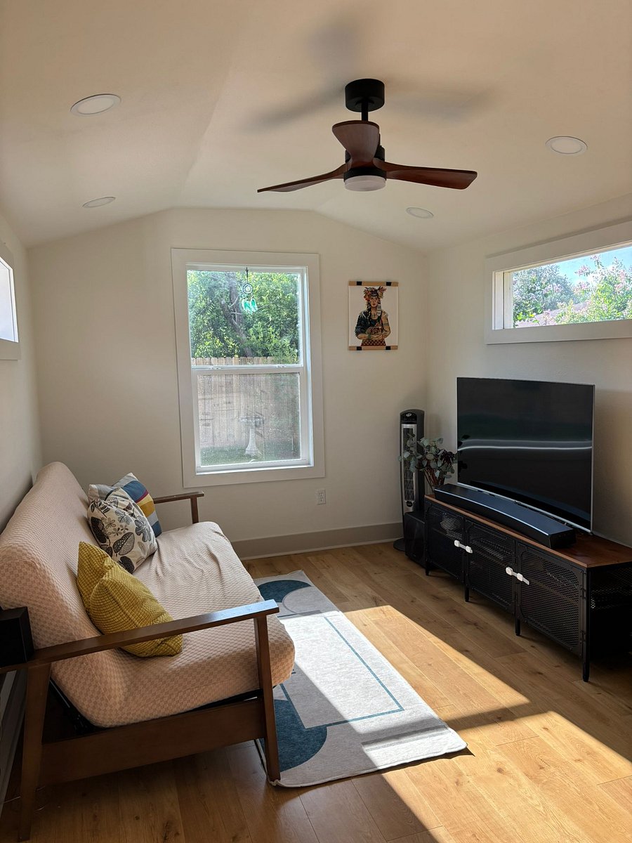 Furnished Finder property 890394_1 photo 9