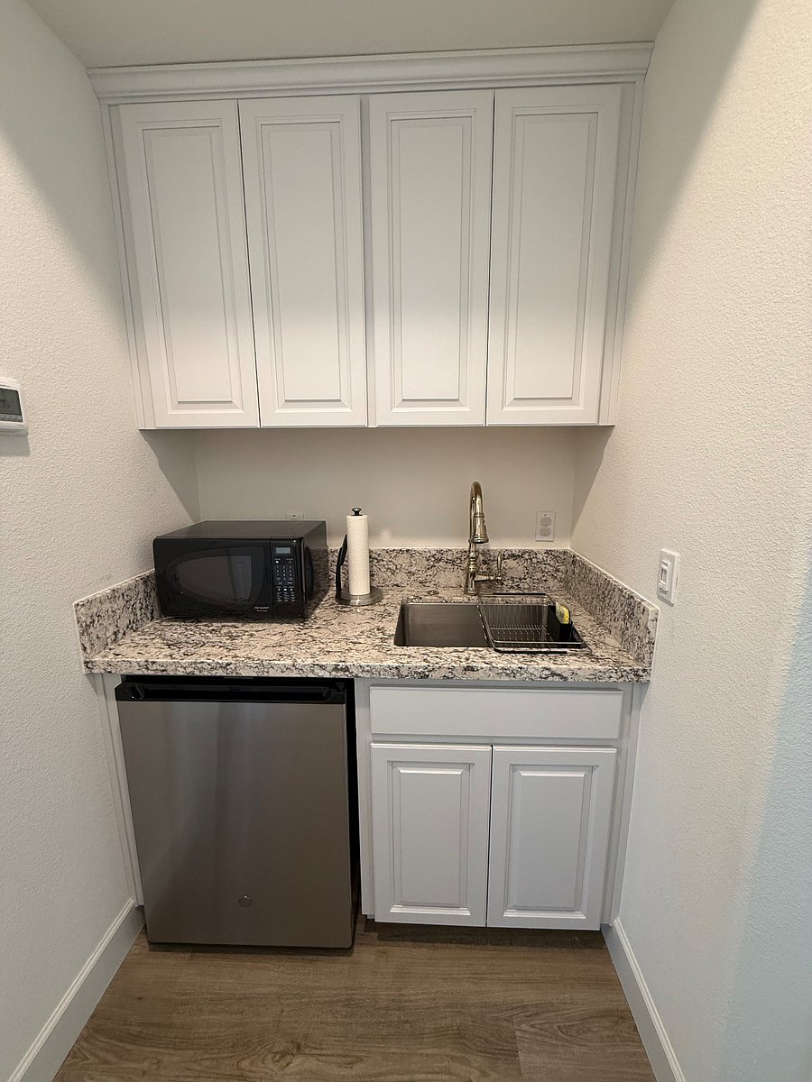 Furnished Finder property 890397_1 photo 4