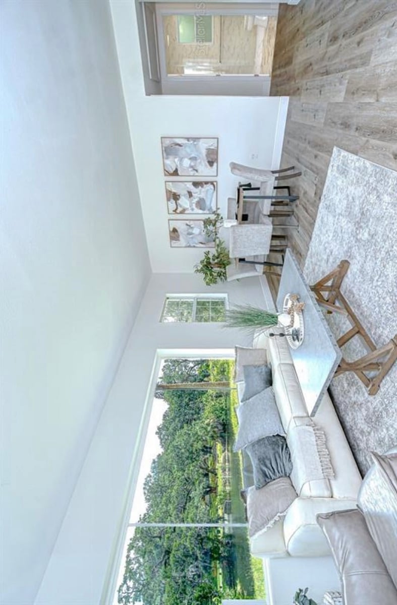 Furnished Finder property 890432_1 photo 5