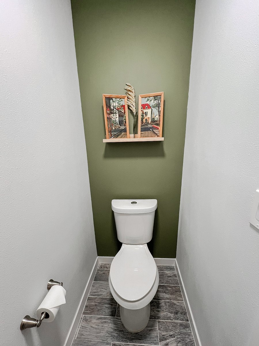 Master bath water closet
