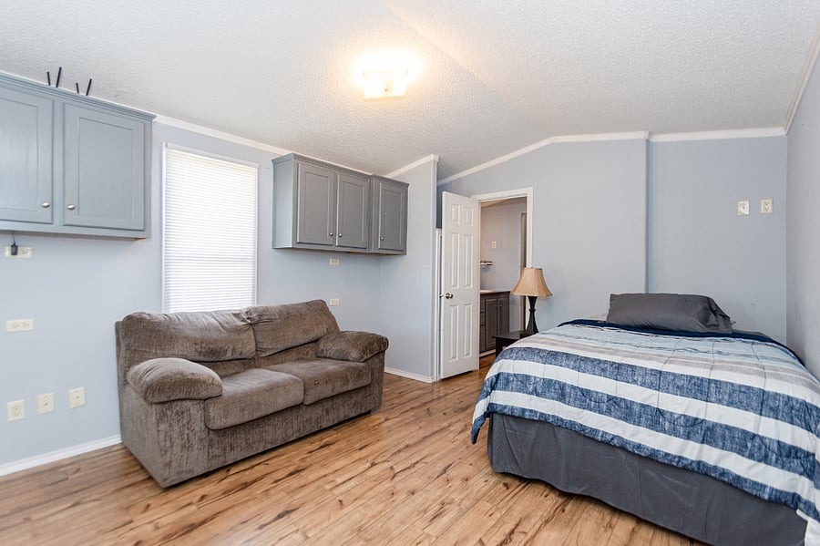 Furnished Finder property 890460_1 photo 3