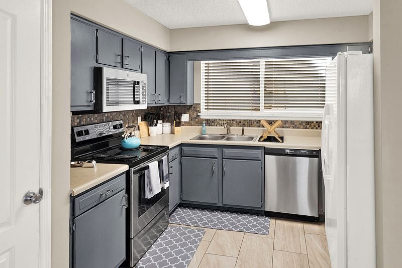 Furnished Finder property 890464_1 photo 15