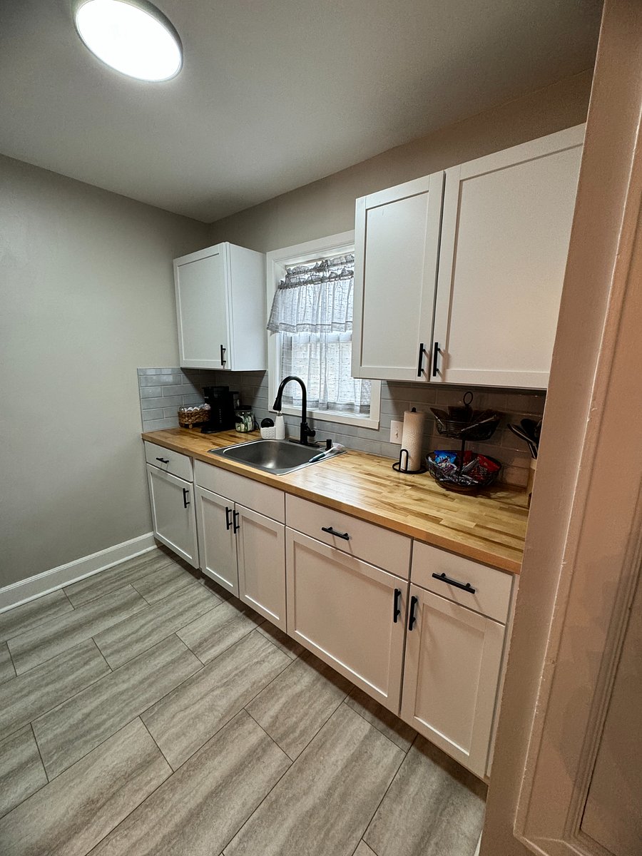 Furnished Finder property 890482_1 photo 5