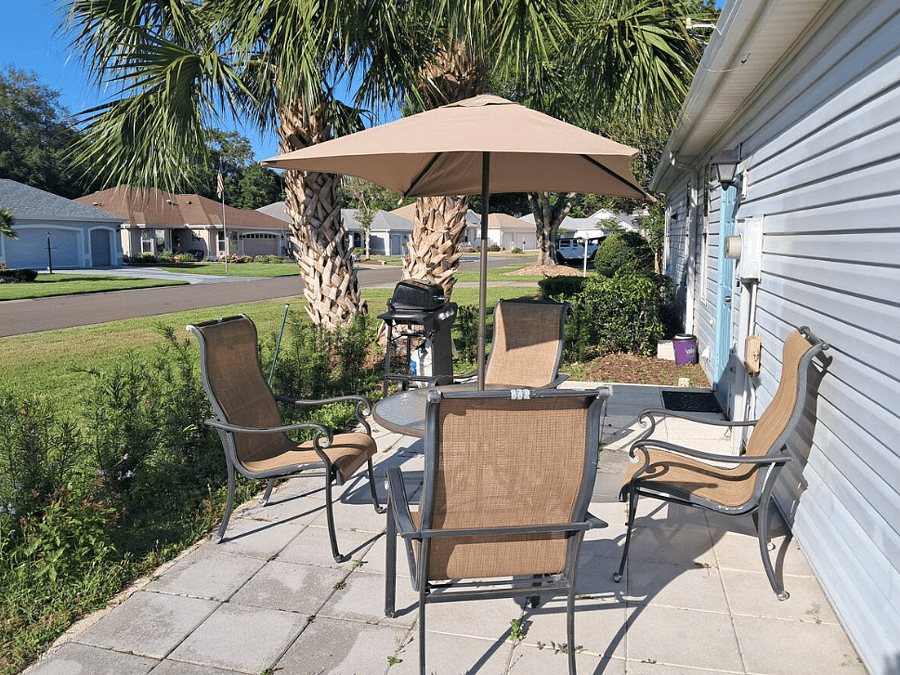 Patio area with grill.