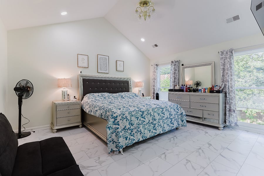 Master bedroom 1