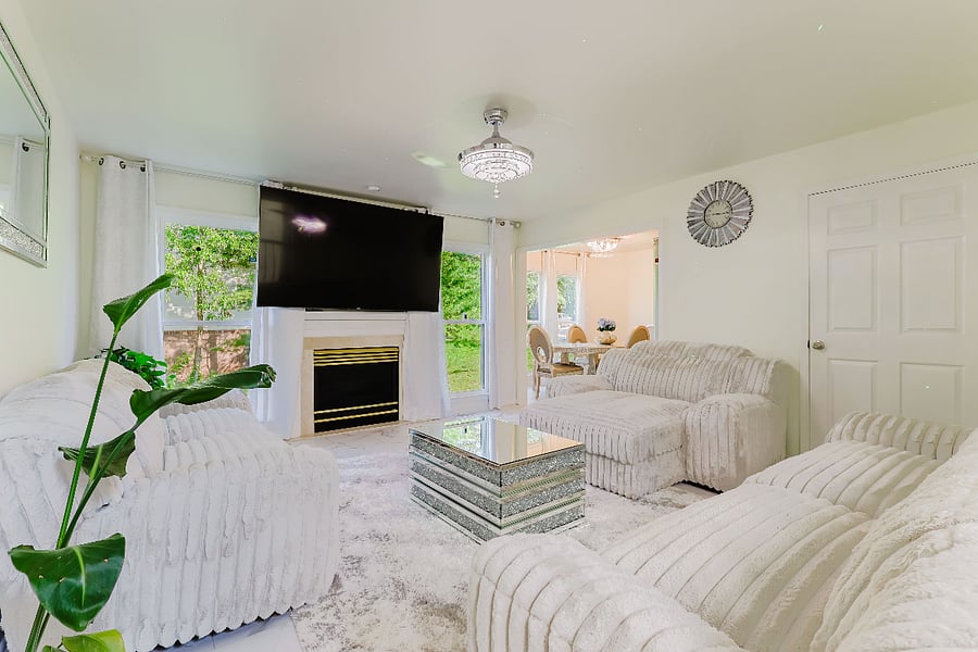 Furnished Finder property 890493_1 photo 6