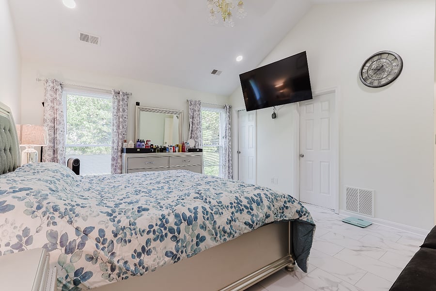 Master Bedroom 1