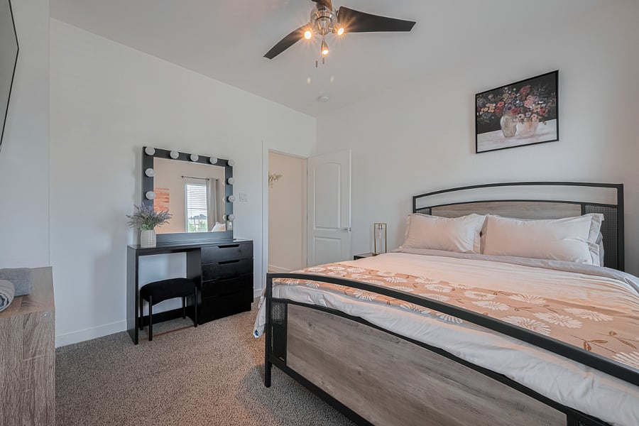 Furnished Finder property 890502_1 photo 4